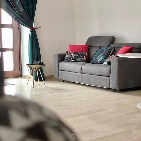 Appartement Loft Pedone à Bisceglie Extérieur photo